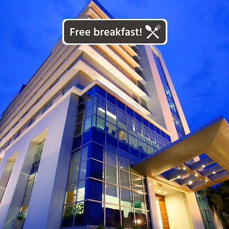 Hotel Santika נקסר מראה חיצוני תמונה