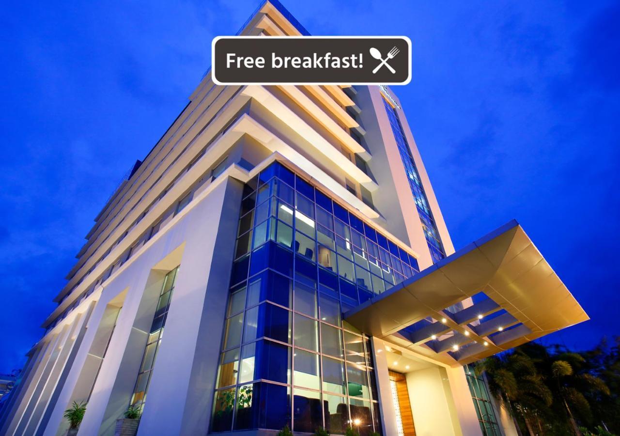 Hotel Santika נקסר מראה חיצוני תמונה