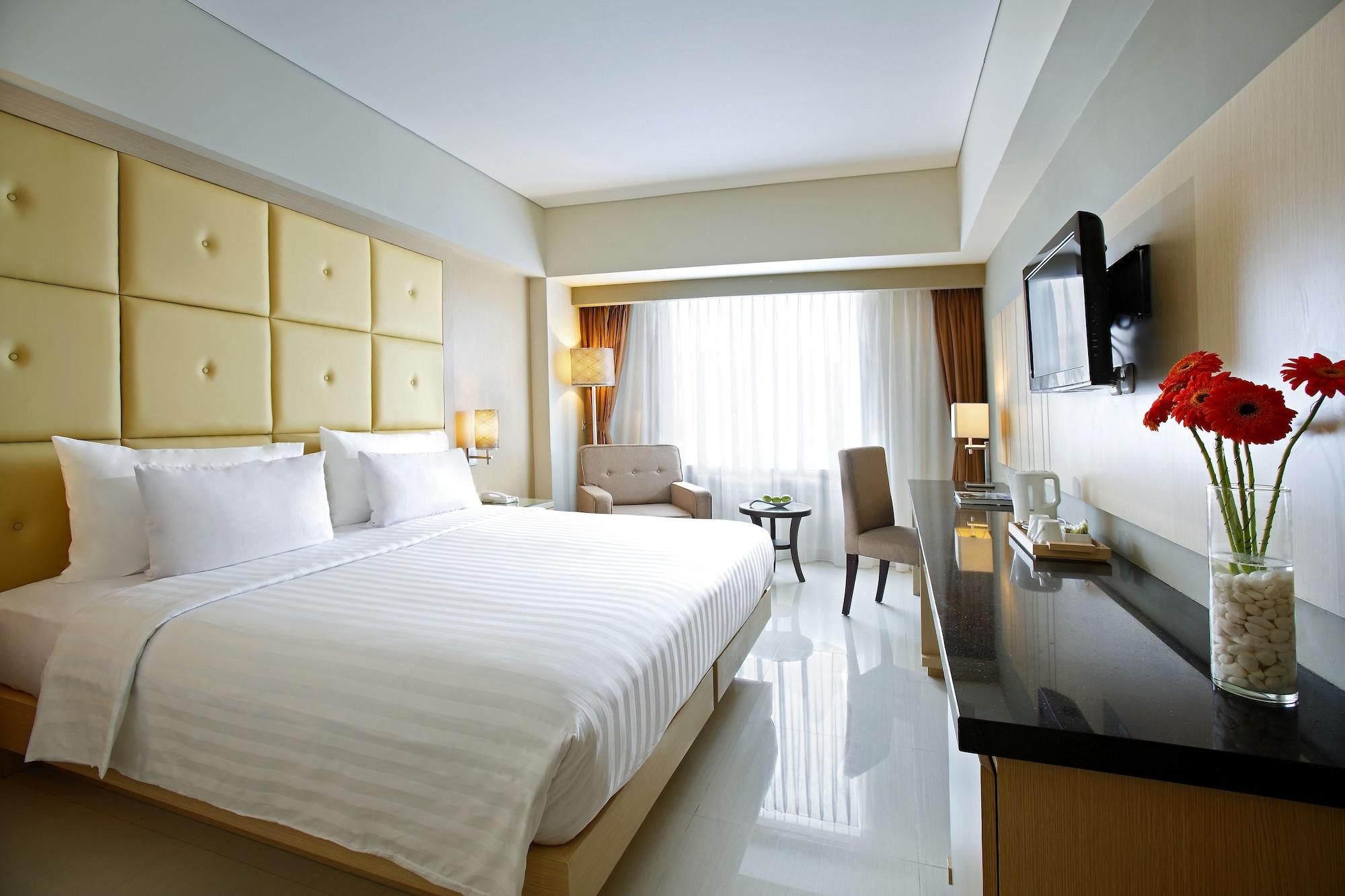Hotel Santika נקסר מראה חיצוני תמונה
