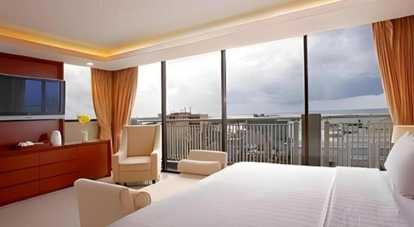 Hotel Santika נקסר מראה חיצוני תמונה