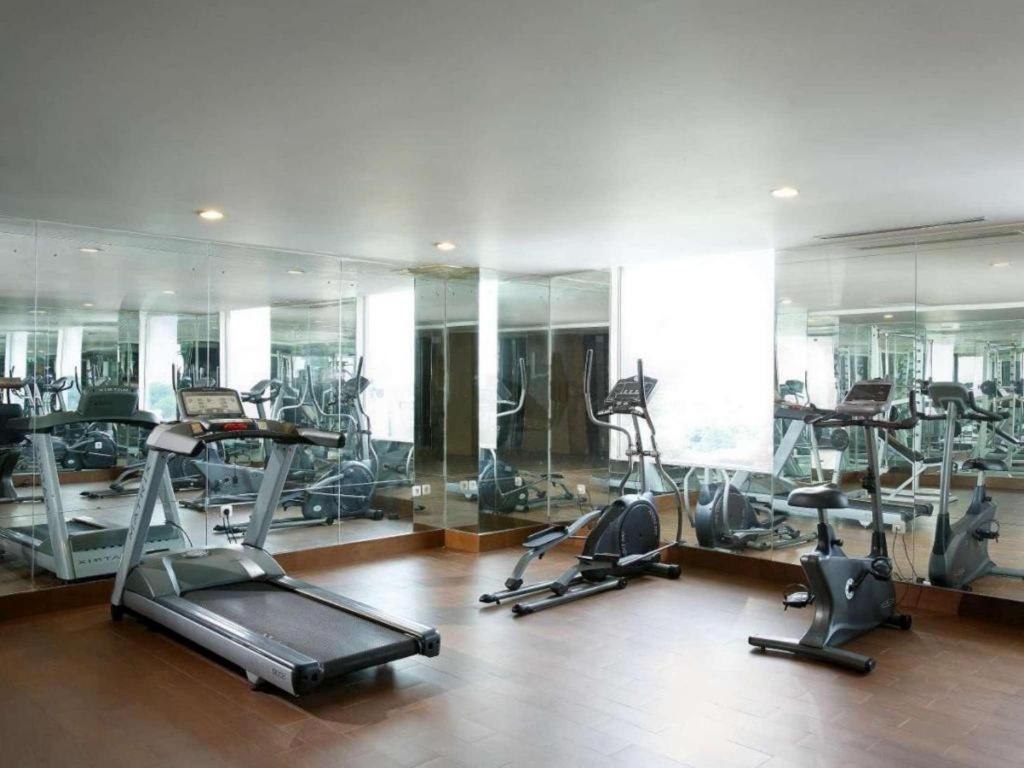 Hotel Santika נקסר מראה חיצוני תמונה